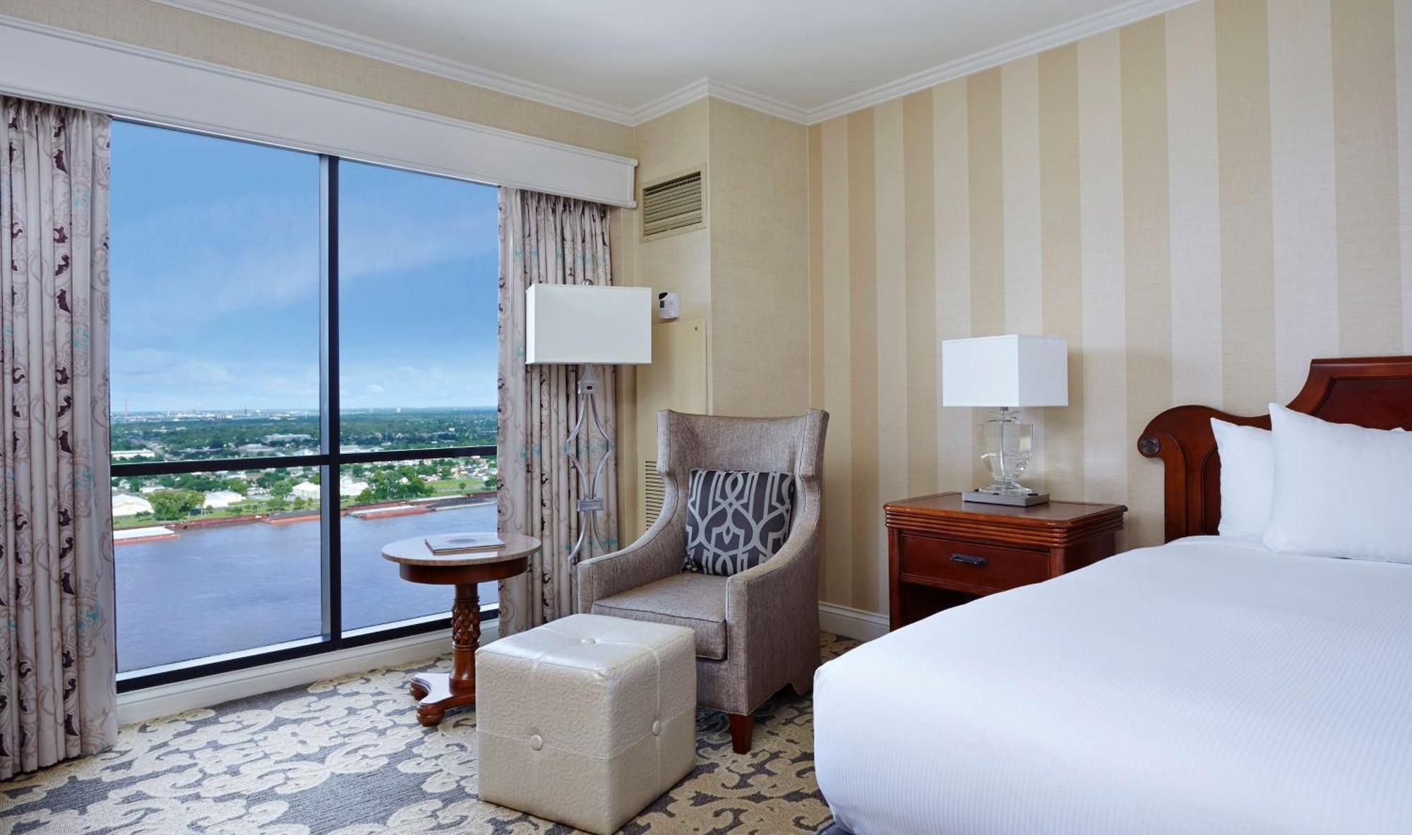 Hilton New Orleans Riverside Exterior photo